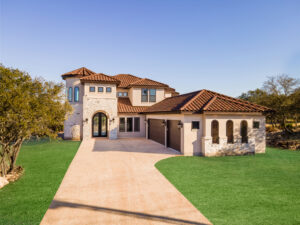 Spacious Mediterranean